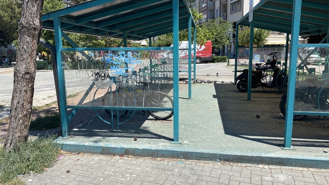 Hoşnudiye'deki bisiklet parkları bakım bekliyor