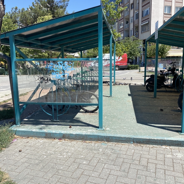Hoşnudiye'deki bisiklet parkları bakım bekliyor