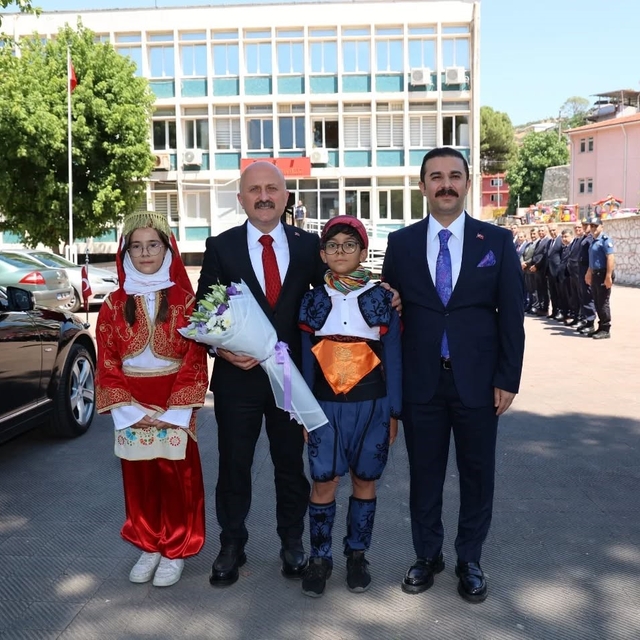 Vali Varol'dan Koçarlı'da yoğun mesai