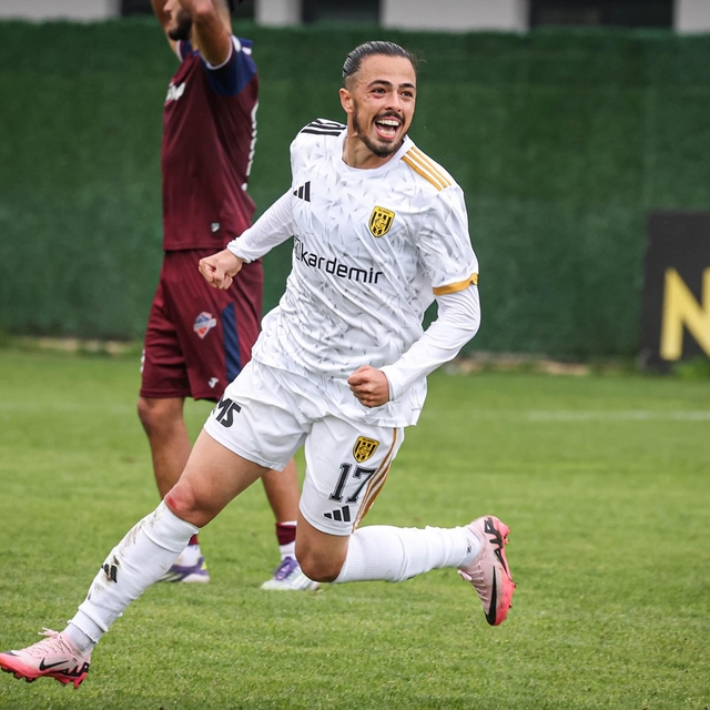 Aliağa FK'da Harun gitti