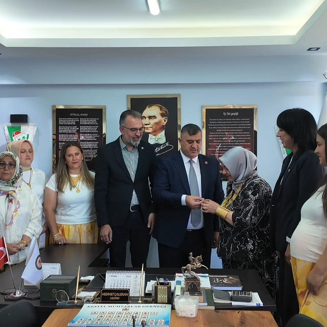 525 yıldır süren gelenek; kadınlar 1 günlüğüne köyü yönetiyor