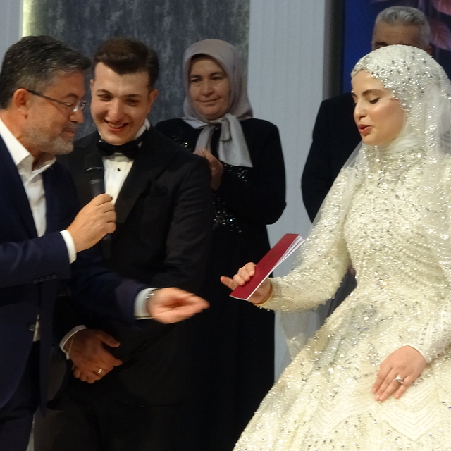 Bakan Yumaklı, nikah şahidi oldu