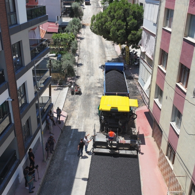 Alaşehir'de 3 bin tonluk asfalt hamlesi