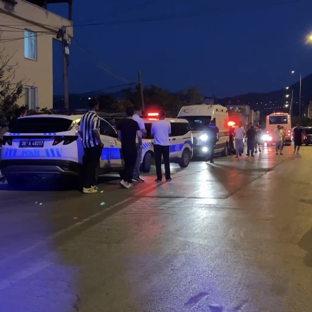 Kayseri'de kavga etttiği ağabeyini av tüfeğiyle vurarak öldürdü