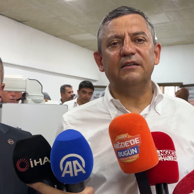 Özgür Özel: "Bu hizmet odaklı yürüyüşü kimse engelleyemez"