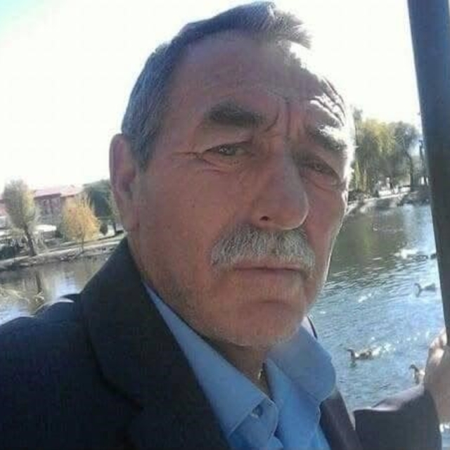 Kaza sonrası olay yerinden kaçmak isteyen şahıs, minibüsü vatandaşların ve...