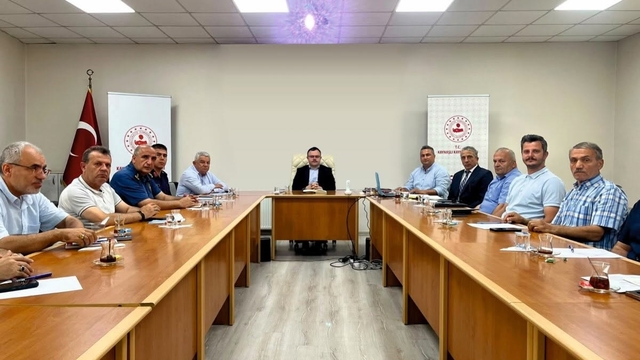 Mevsimlik tarım işçileri için toplandılar