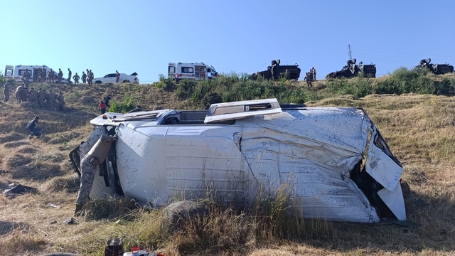 Van'da trafik kazası: 3 yaralı