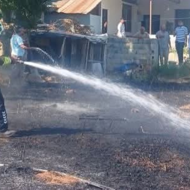Hassa'da bahçe yangını