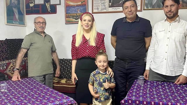 Altıntaş Kaymakamı Yıldırım, Zafertepe Çalköy'deki aşure programına katıldı