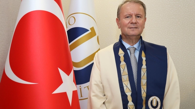 ODÜ, Türkiye genelinde 10'uncu, Karadeniz Bölgesi'nde 1'inci sırada
Ordu Üniversitesi, öğrenci memnuniyetinde liderliğini sürdürüyor