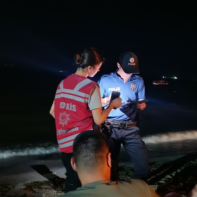 Tekirdağ polisi havadan, karadan ve denizden huzur uygulaması gerçekleştird...