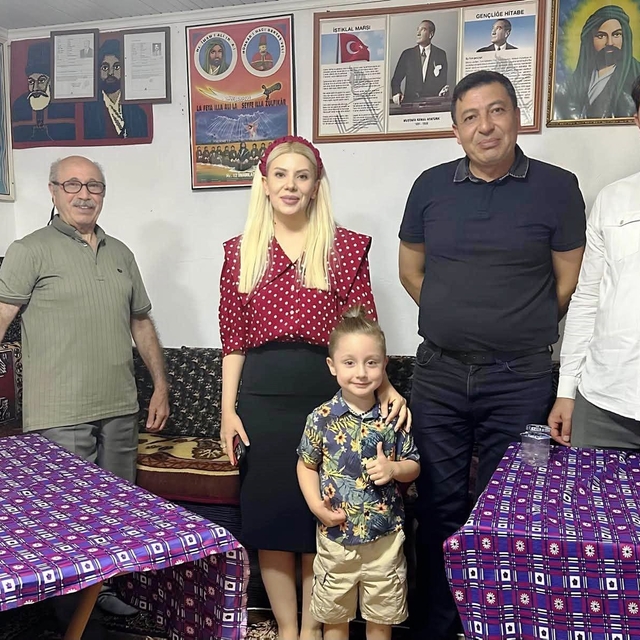 Altıntaş Kaymakamı Yıldırım, Zafertepe Çalköy'deki aşure programına katıldı