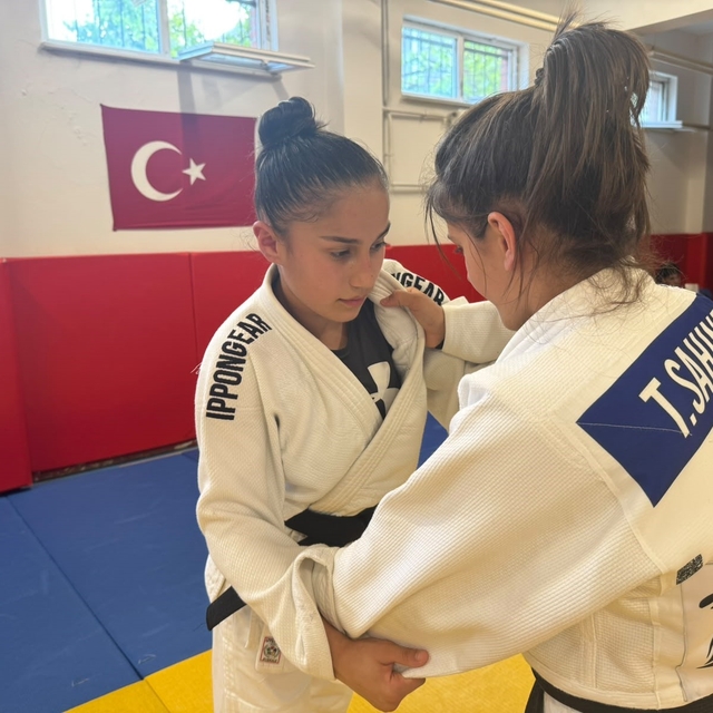 Sivaslı ikizlerin hedefi dünya şampiyonluğu