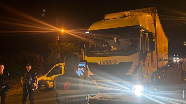Zonguldak'ta ticari taşıtlara yönelik denetimlerde 87 araca ceza kesildi