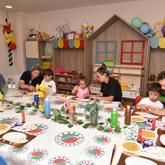 Kepez'de minik eller sanatla buluşuyor