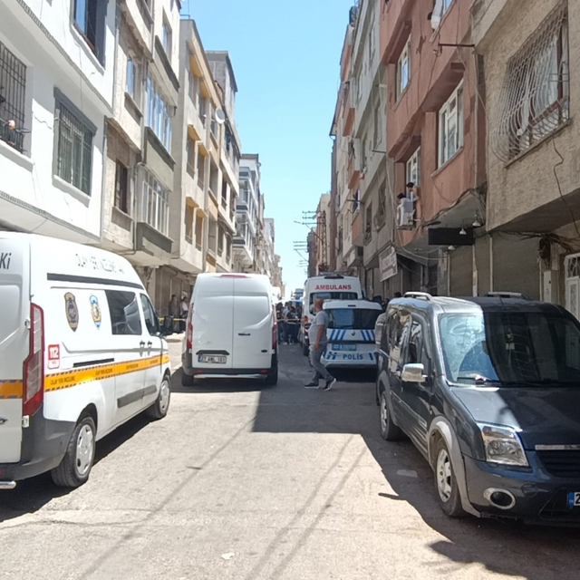 Cezaevinden izinli çıktı, eski eşini öldürüp yaşamına son verdi