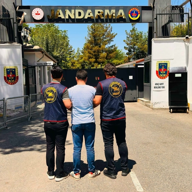 Diyarbakır'da yakalama emri bulunan 143 kişi yakalandı