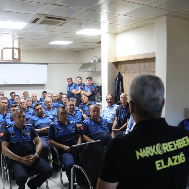 Elazığ'da Narkorehber semineri