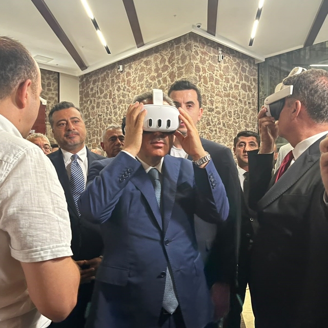 15 Temmuz demokrasi mücadelesi, vatandaşlara dijital deneyimle aktarılıyor...