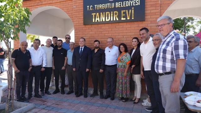 Turgutlu'da mahalle kültürünü yaşatacak 'Tandır Evi' hizmete açıldı