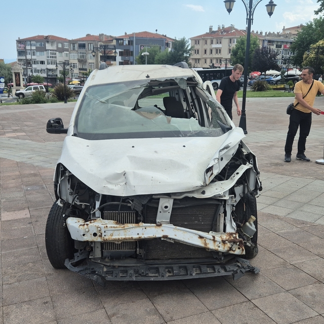 Tankın namlusunun saplandığı araç: 15 Temmuz'un sessiz tanığı
