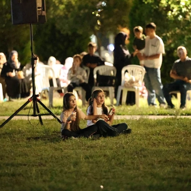 Kartepe'de açık havada sinema keyfi