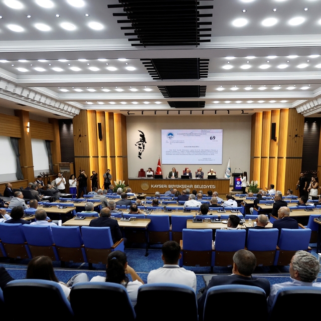 Kayseri Büyükşehir Meclisi'nde Başkan Büyükkılıç imzasıyla önemli kararlar