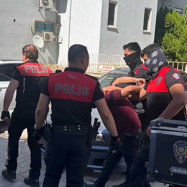 Malatya'da av tüfeğiyle havaya ateş açan şüpheli gözaltına alındı
