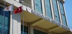 Araç parkı kavgasında bir kişiyi tüfekle vuran 72 yaşındaki şüpheli tutukla...