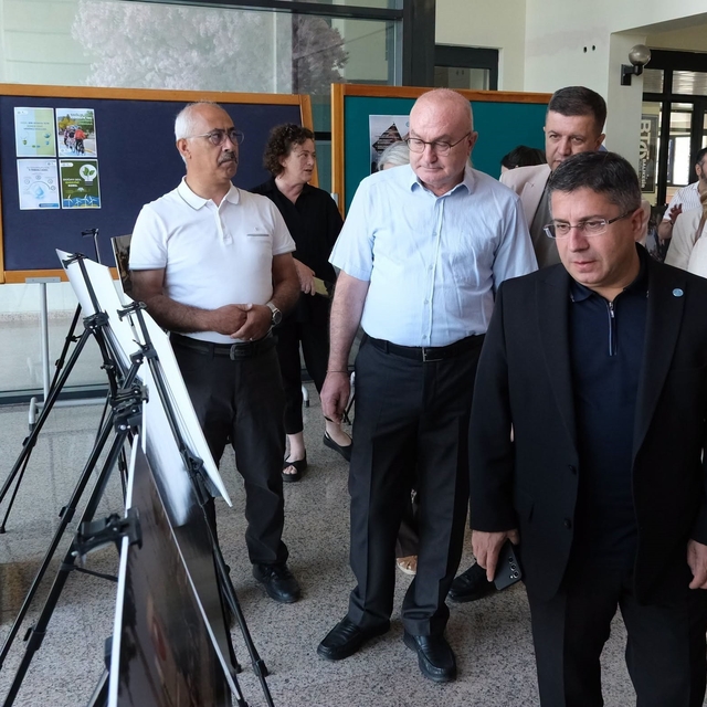 15 Temmuz Demokrasi ve Milli Birlik Günü Fotoğraf Sergisi ziyarete açıldı