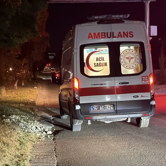 Bolu'da düğünde kavgayı ayırmaya çalışan baba ile oğlu yaralandı