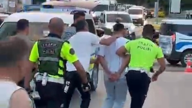 Edirne'de iki aile arasındaki kavgayı polis ayırdı