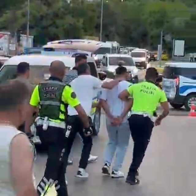 Edirne'de iki aile arasındaki kavgayı polis ayırdı