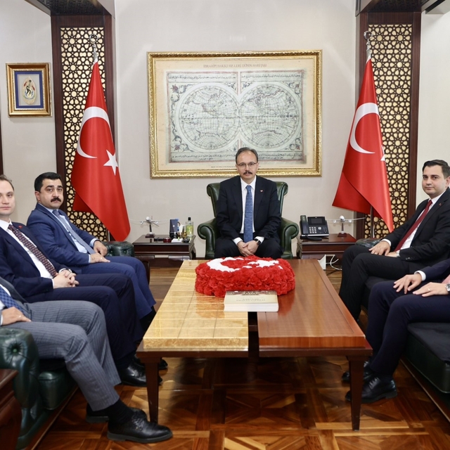 Siirt'te göreve başlayan mülki idare amirleri Vali Kızılkaya ile bir araya...