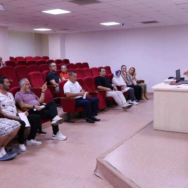 ADÜ Tıp Fakültesi'nde İdari Personel Koordinasyon Toplantısı gerçekleştiril...