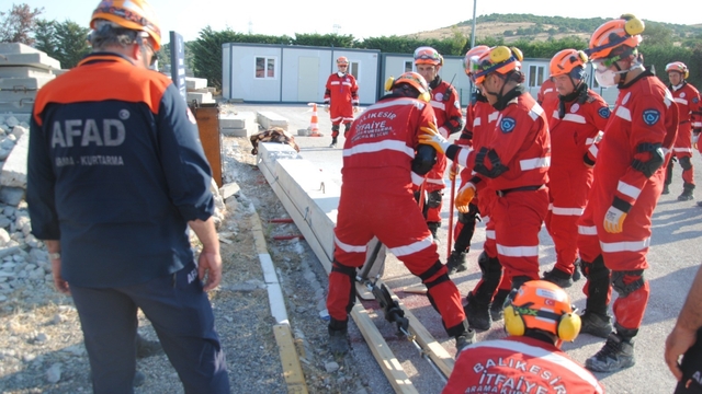 Balıkesir İtfaiyesi Türkiye'nin en iyileri arasında
