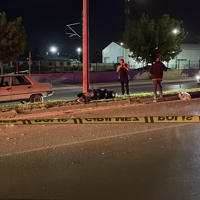 Motosiklet kazasında ağır yaralanan genç, 21 günlük yaşam mücadelesini kayb...