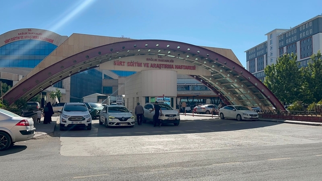 Siirt'te 6'ncı kattaki balkondan düşen 15 yaşındaki Cemre Esila öldü