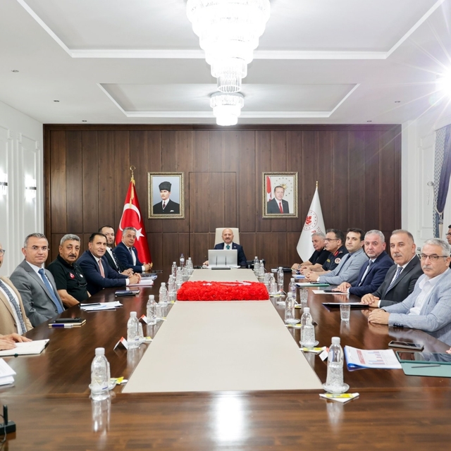 Aydın'da kadına yönelik şiddetle mücadele toplantısı düzenlendi