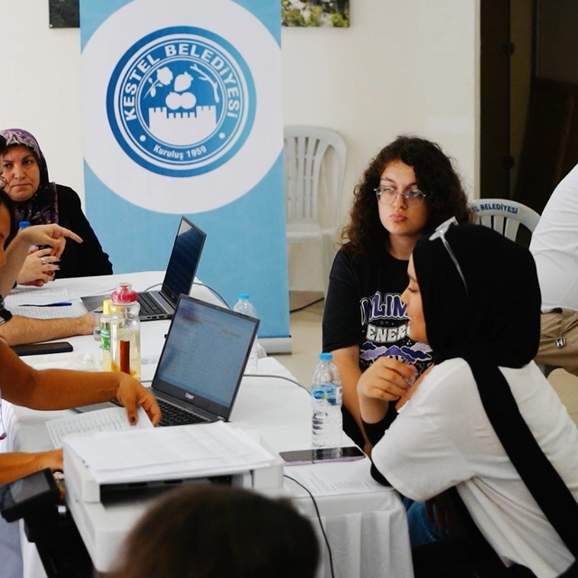 Kestel Belediyesi'nden geleceğe yön verecek ücretsiz tercih desteği başladı