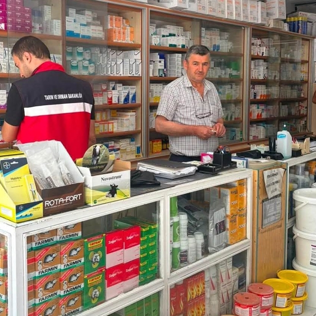 Simav'da veteriner hekim klinikleri denetlendi