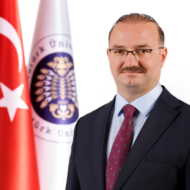 Rektör Hacımüftüoğlu'ndan 15 Temmuz Demokrasi ve Millî Birlik Günü mesajı