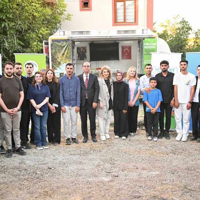 "Tarladan geleceğe" projesi Yeşilyurt'ta hayata geçti