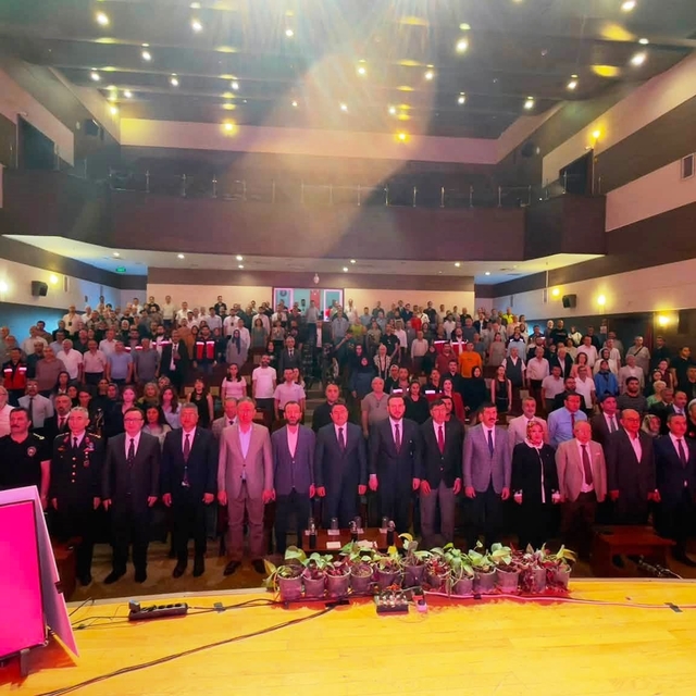 Kütahya'da Türkiye Sıfır Atık Çalıştayı sonuç konferansı düzenlendi
