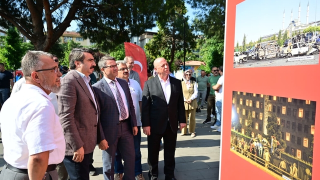 Yıldırım'da 15 temmuz ruhu fotoğraf sergisiyle yaşatılıyor