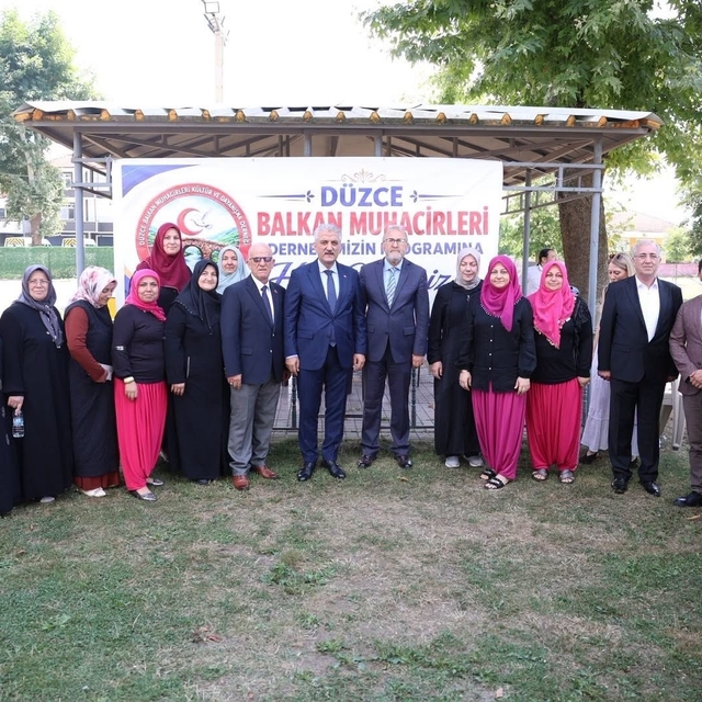 Kültürel Dayanışma Yeni Taşköprü'nde