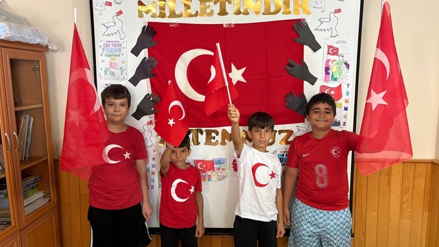 Anamur'da Yaz Kur'an Kursu öğrencilerine 15 Temmuz ruhu anlatıldı