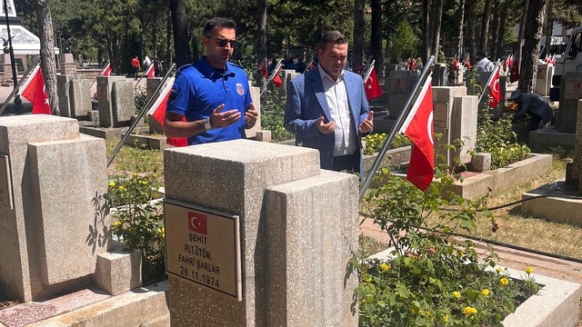 Eskişehir'de şehitleri anma programı gerçekleştirildi
