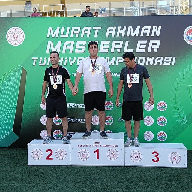Master sporcu Alp Gökbora Ulubeli'den İzmir'de 4 dalda şampiyonluk